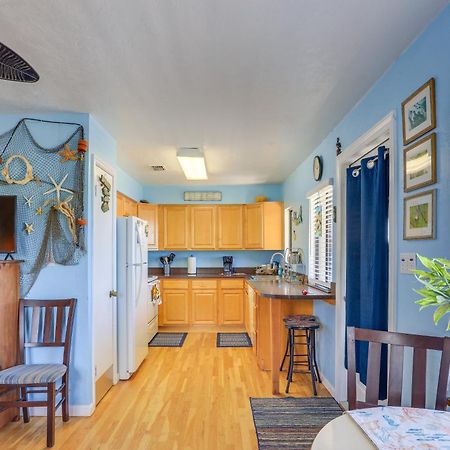Waterfront Cedar Key Duplex Home Grill And Dock! Eksteriør bilde