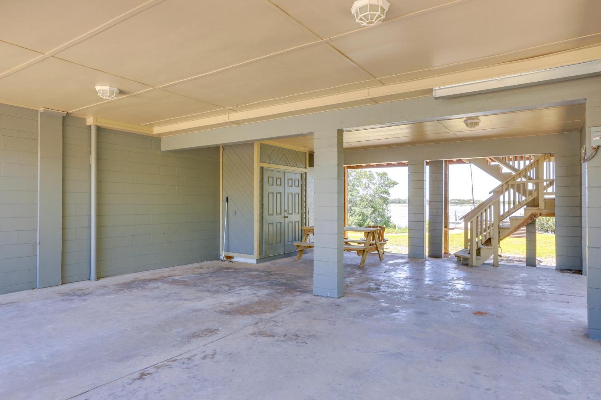 Waterfront Cedar Key Duplex Home Grill And Dock! Eksteriør bilde