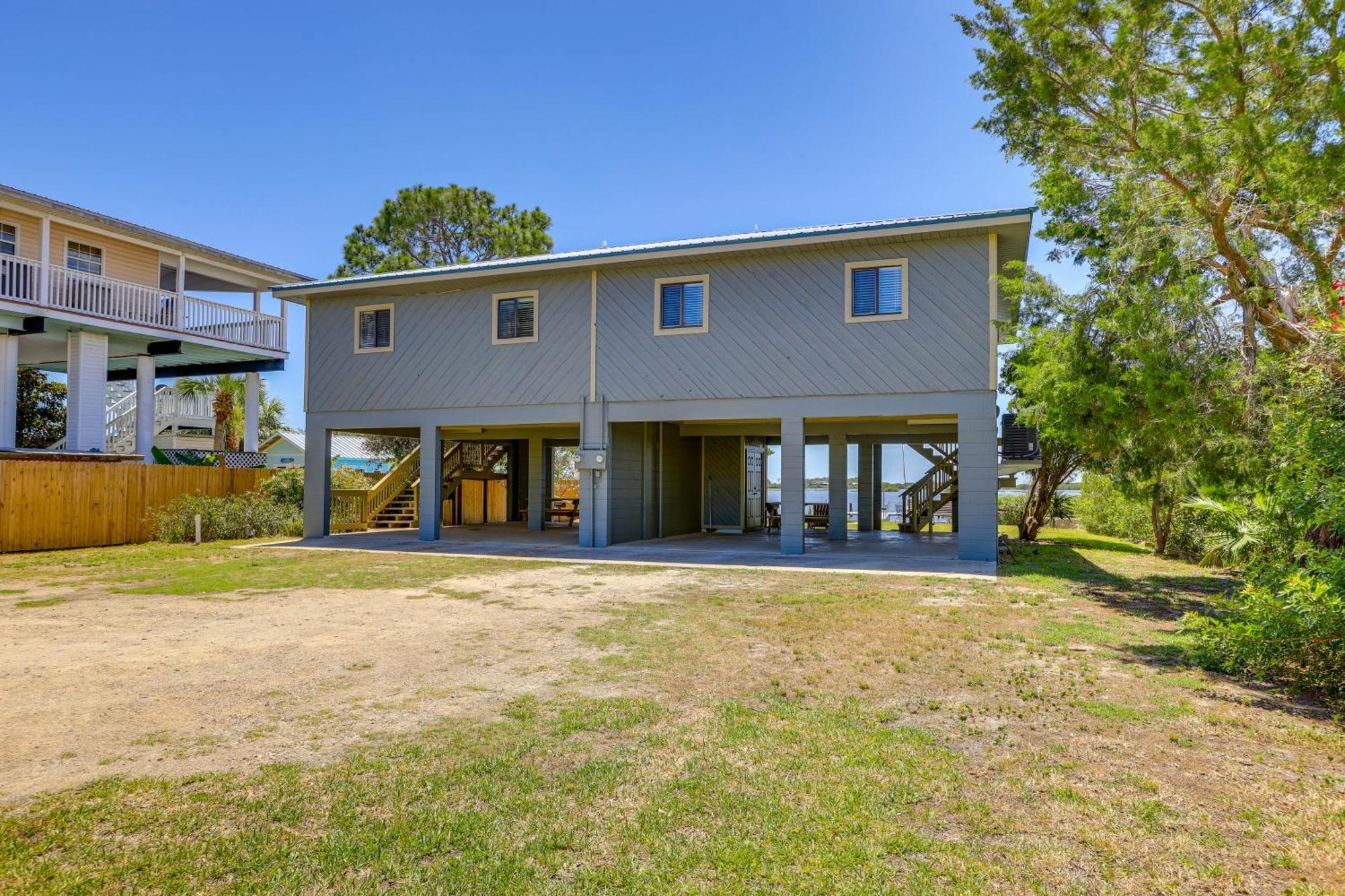 Waterfront Cedar Key Duplex Home Grill And Dock! Eksteriør bilde