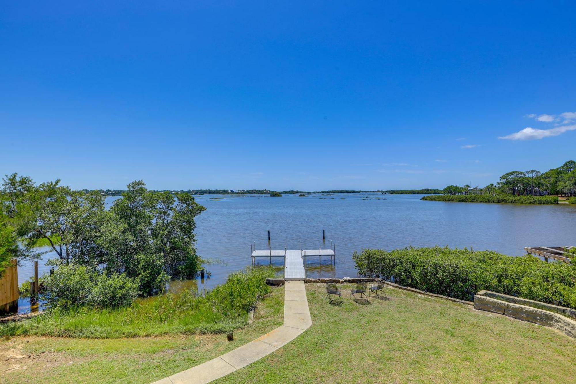 Waterfront Cedar Key Duplex Home Grill And Dock! Eksteriør bilde